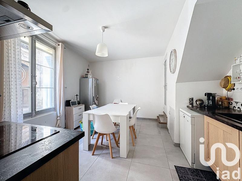 Maison - 95 m² - 4 pièces