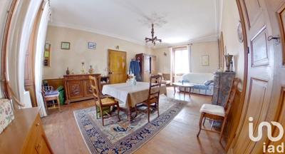 Maison - 122 m² - 5 pièces