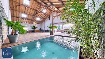 Maison - 499 m² - 7 pièces