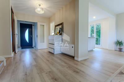 Maison - 158 m² - 7 pièces