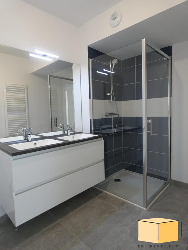 Appartement - 72 m² - 3 pièces