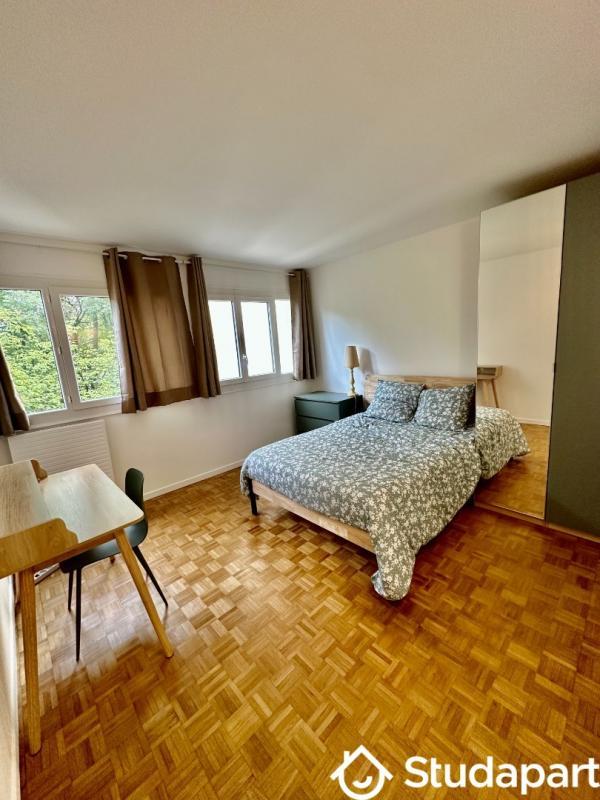 Chambre - 9 m² - 1 pièce