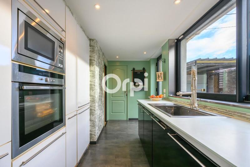 Maison - 140 m² - 7 pièces