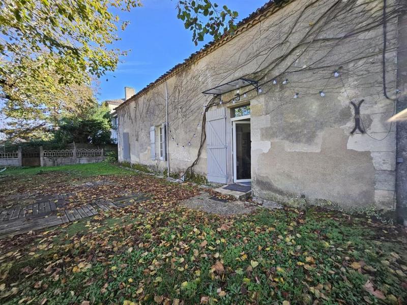 Corps de ferme - 270 m² - 17 pièces
