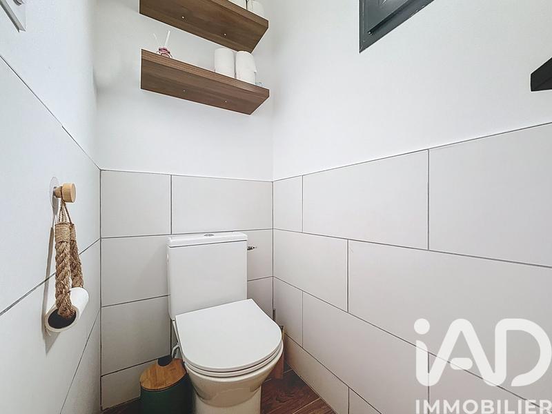 Maison - 96 m² - 5 pièces