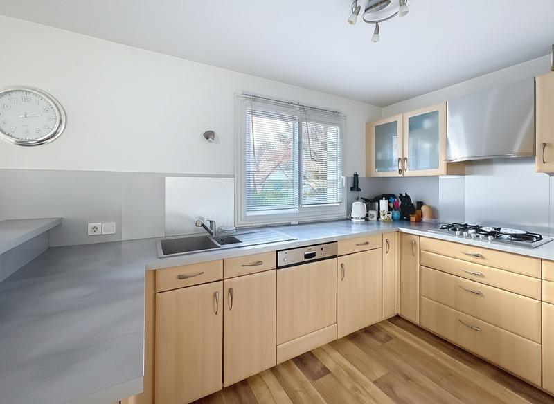 Maison - 111 m² - 5 pièces