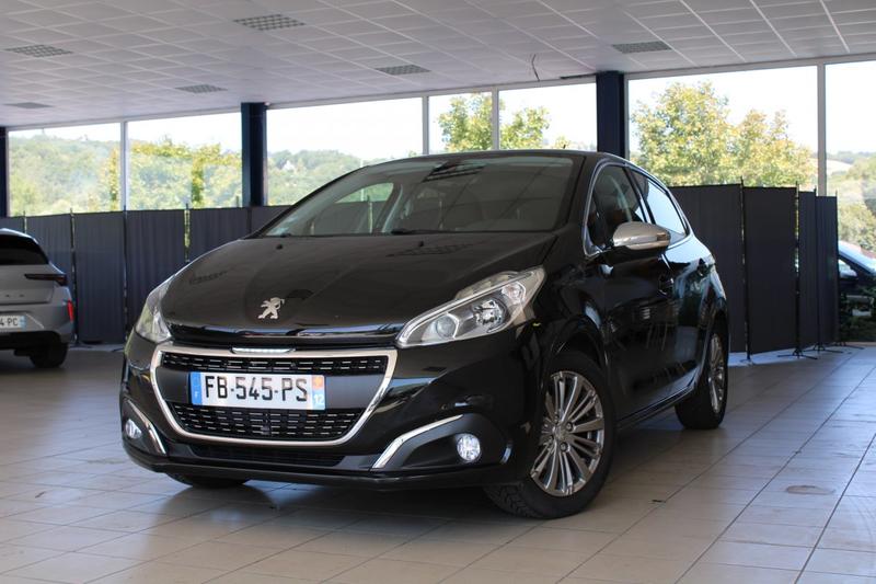 Peugeot 208 Puretech 82 €6.c Allure