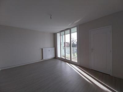 Appartement - 88 m² - 5 pièces