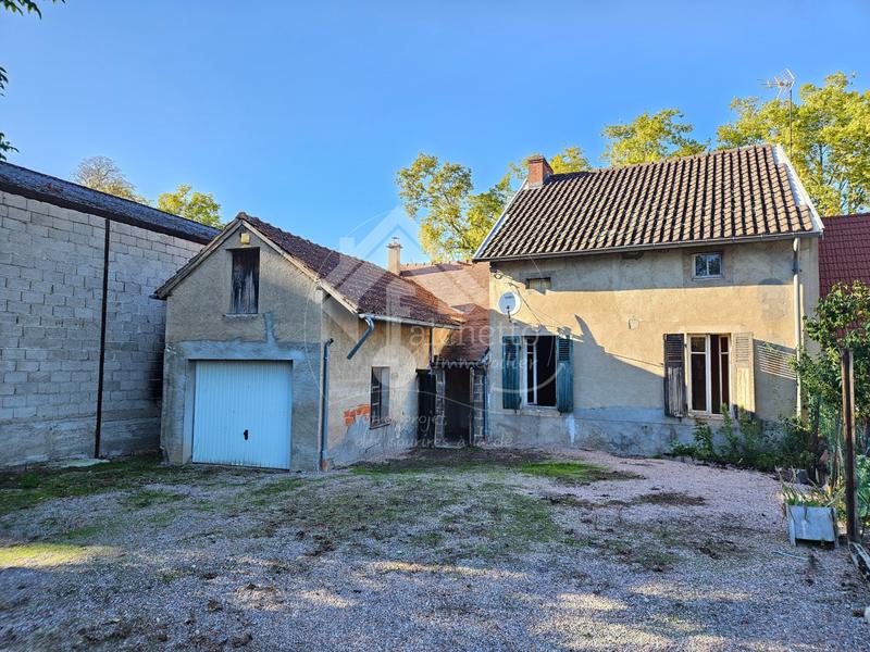 Maison de village - 125 m² - 5 pièces