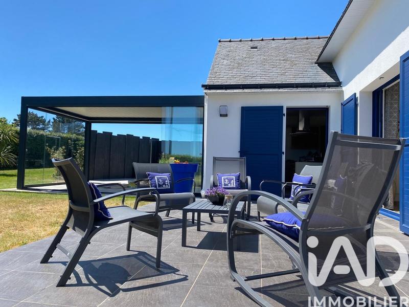 Maison - 238 m² - 7 pièces