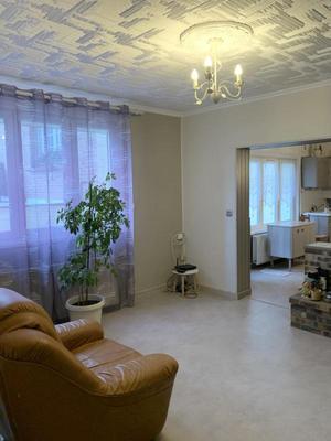 Maison - 122 m² - 7 pièces