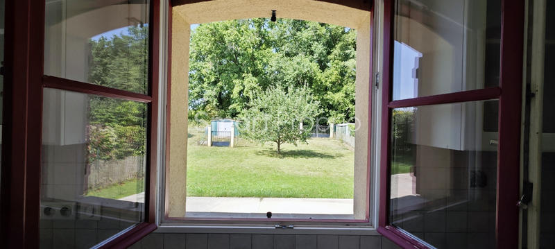 Maison - 93 m² - 6 pièces