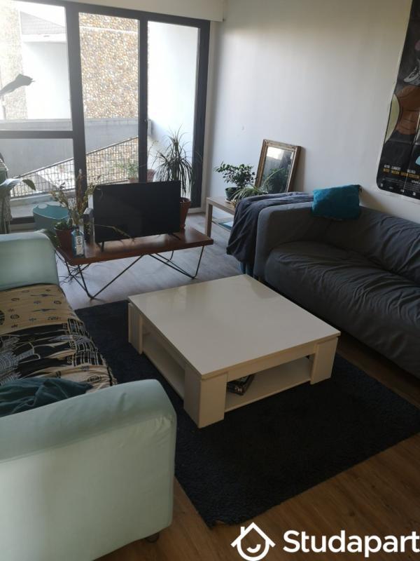 Chambre - 10 m² - 1 pièce