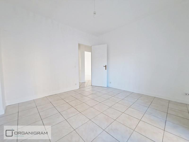 Appartement - 98 m² - 4 pièces