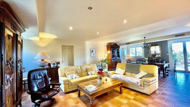 Villa - 155 m² - 5 pièces