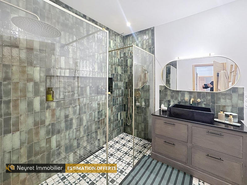 Appartement - 135 m² - 5 pièces