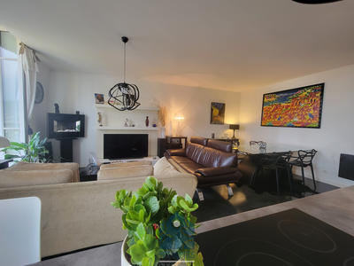 Appartement - 85 m² - 3 pièces