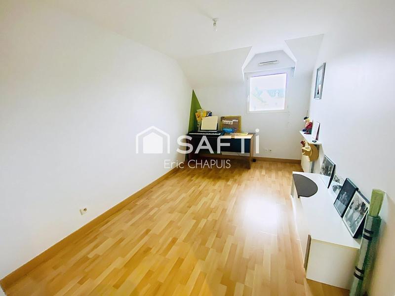 Maison - 93 m² - 5 pièces