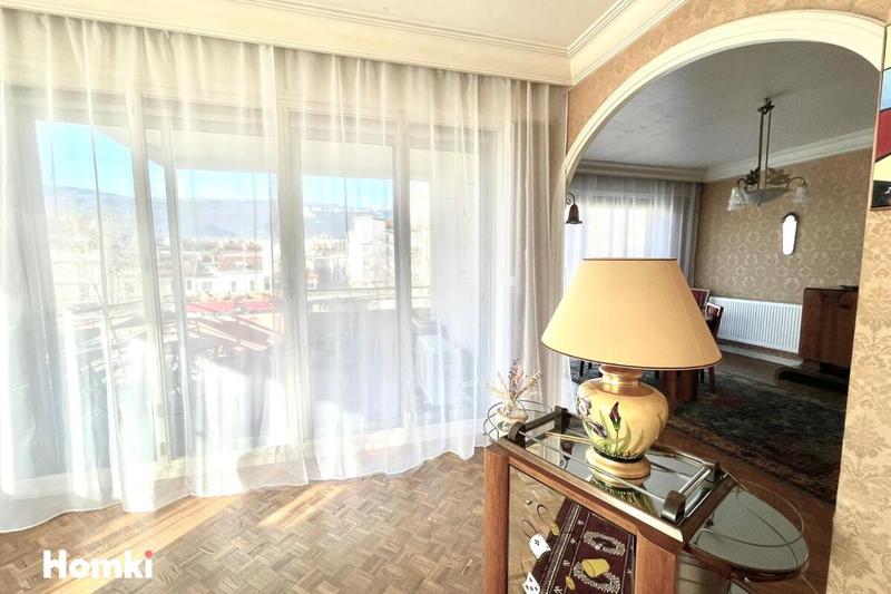 Appartement - 131 m² - 5 pièces