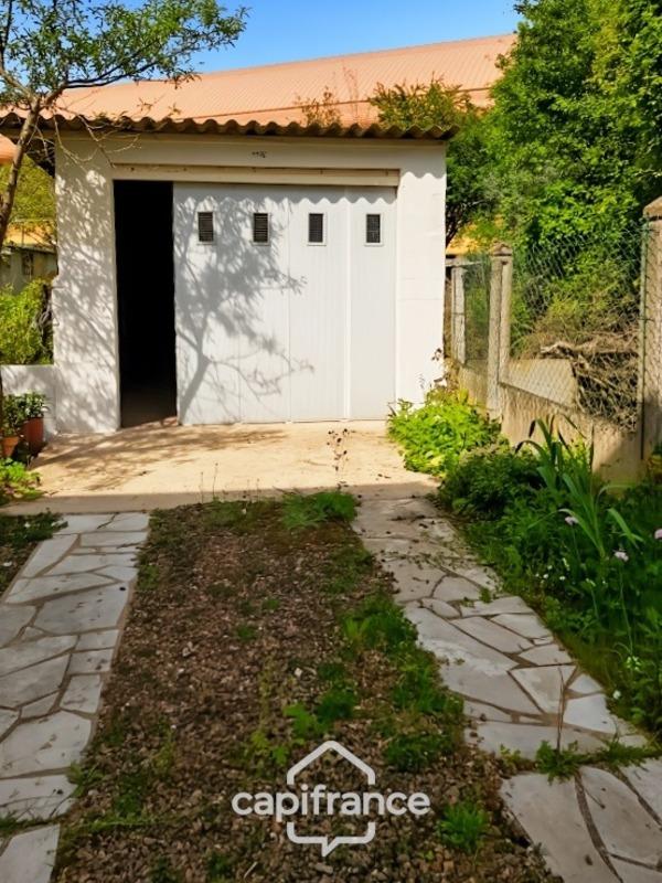 Maison - 94 m² - 6 pièces