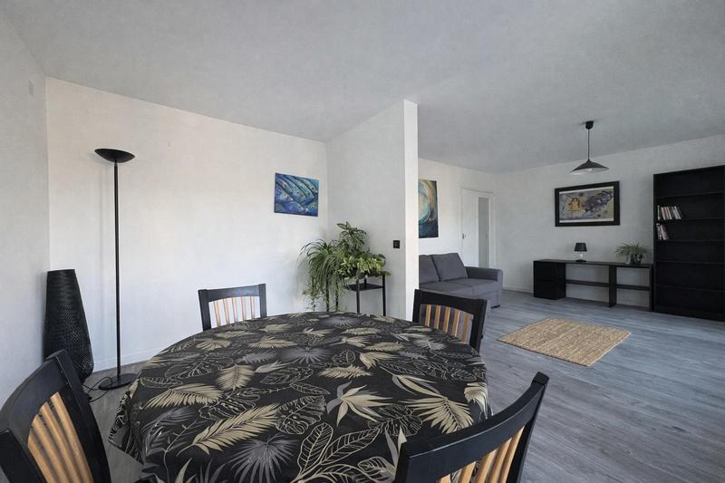 Appartement - 77 m² - 4 pièces