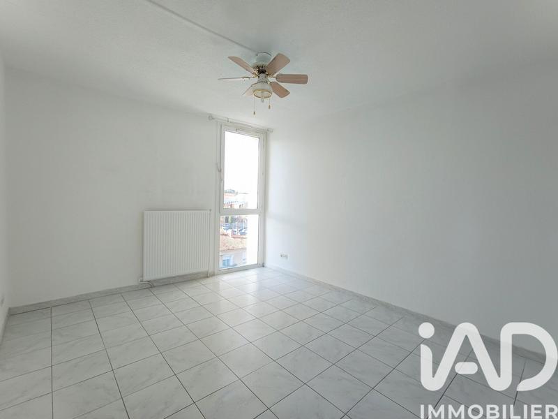 Immeuble - 54 m² - 3 pièces