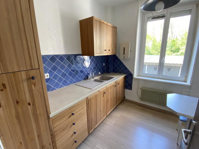 Bureau - 50 m² - 3 pièces