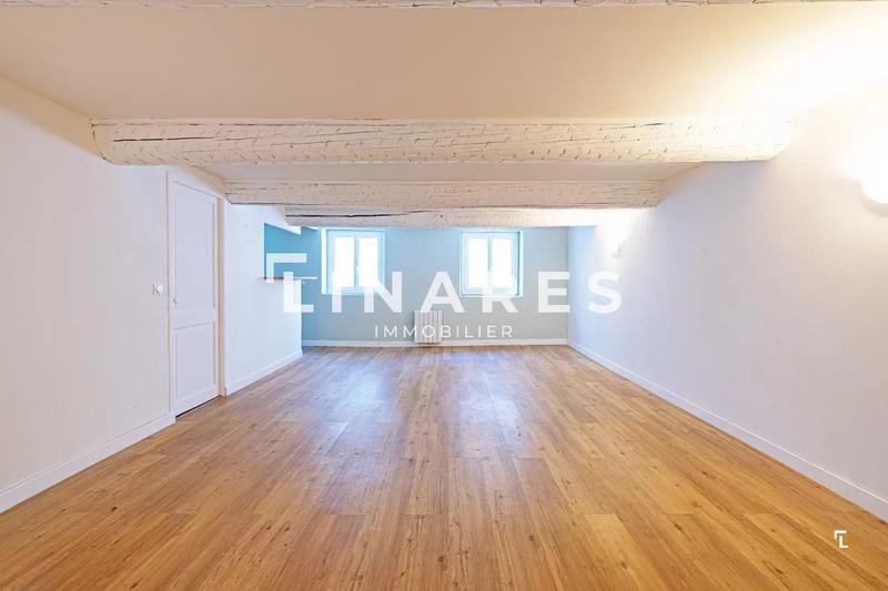 Appartement - 79 m² - 3 pièces