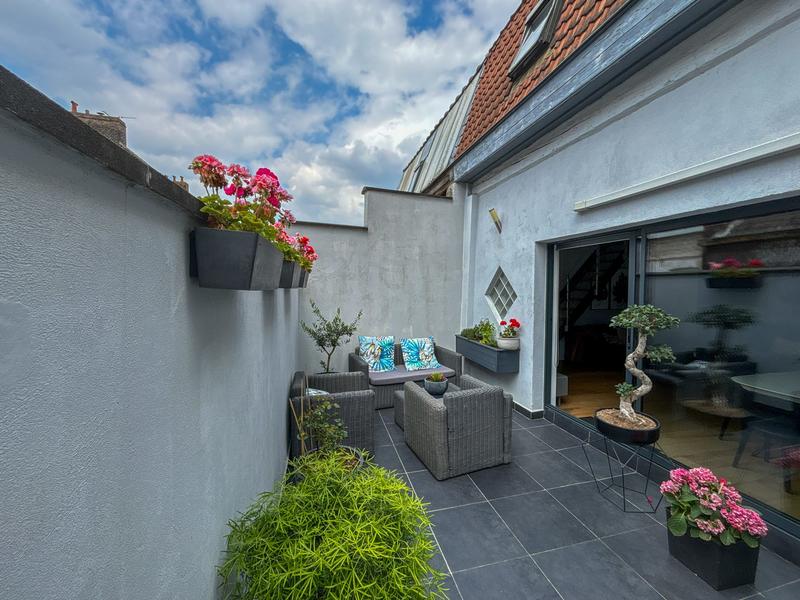 Appartement - 337 m² - 4 pièces