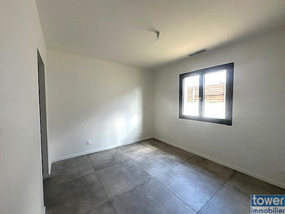 Maison - 121 m² - 4 pièces