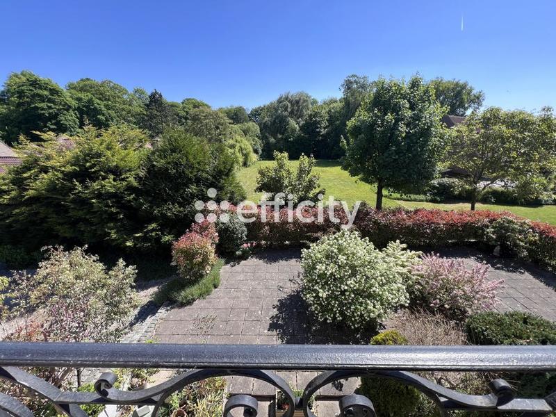 Appartement - 130 m² - 6 pièces