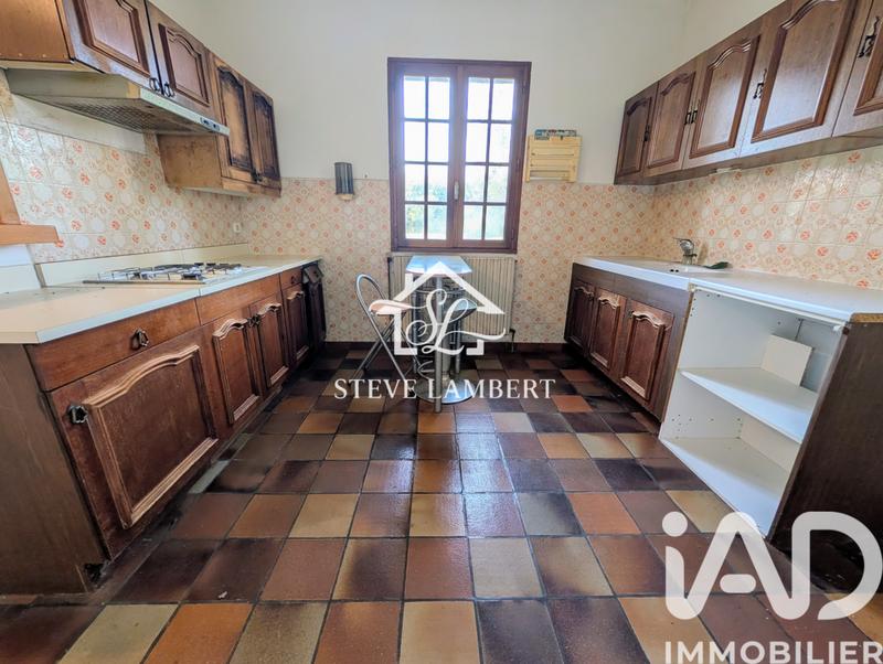 Maison - 210 m² - 6 pièces