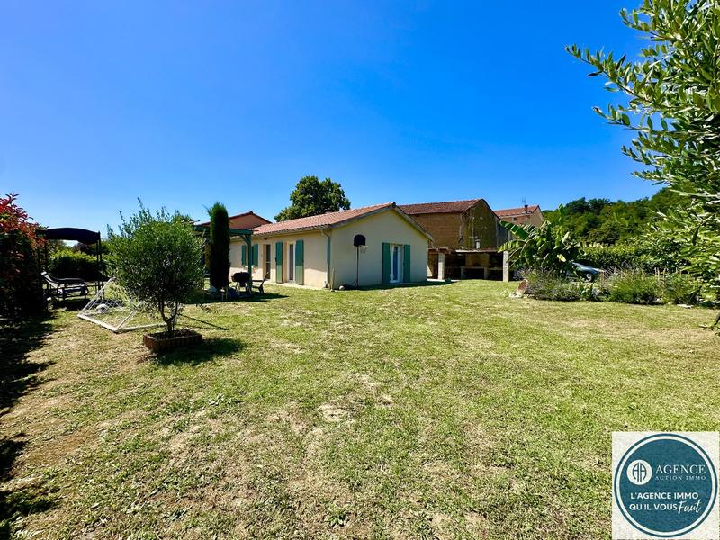 Maison - 90 m² - 4 pièces