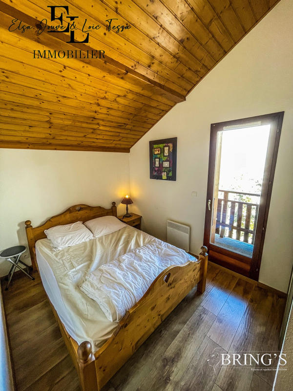 Duplex - 61 m² - 5 pièces