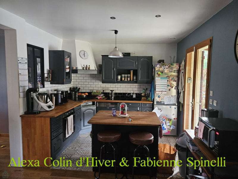 Maison - 140 m² - 6 pièces