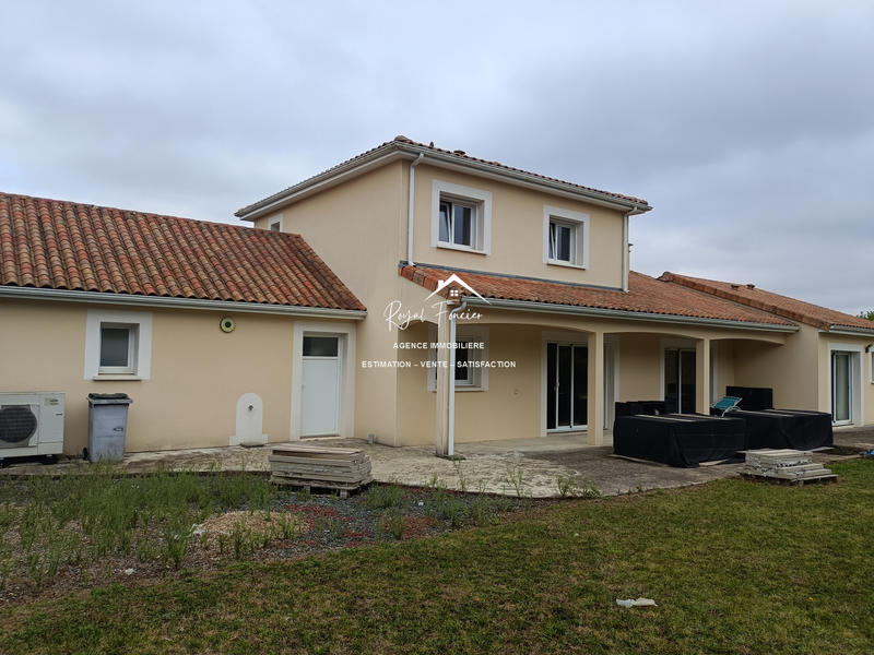 Maison contemporaine - 152 m² - 5 pièces