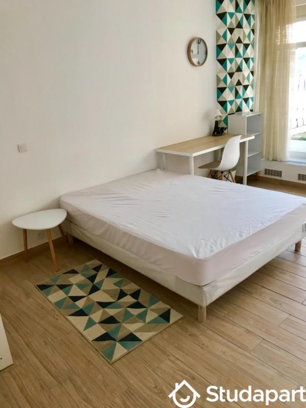 Chambre - 9 m² - 1 pièce