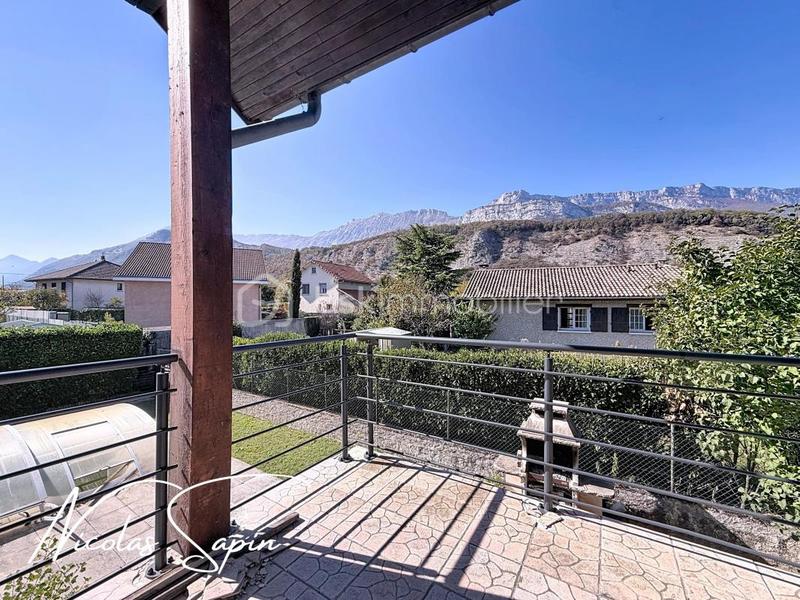 Maison - 128 m² - 5 pièces