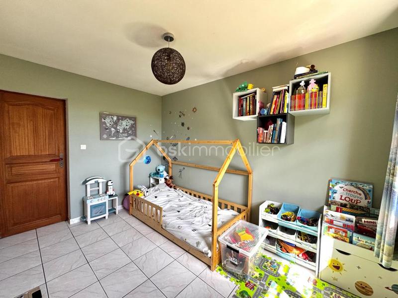 Maison traditionnelle - 93 m² - 4 pièces