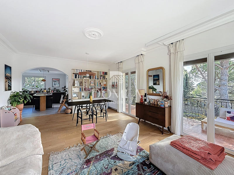 Maison - 155 m² - 5 pièces