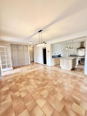 Maison de campagne - 135 m² - 5 pièces