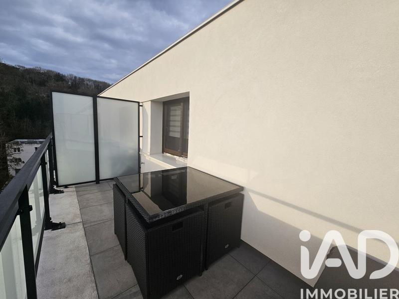 Appartement - 75 m² - 3 pièces