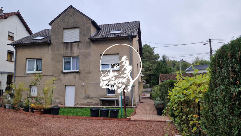 Maison - 215 m² - 10 pièces