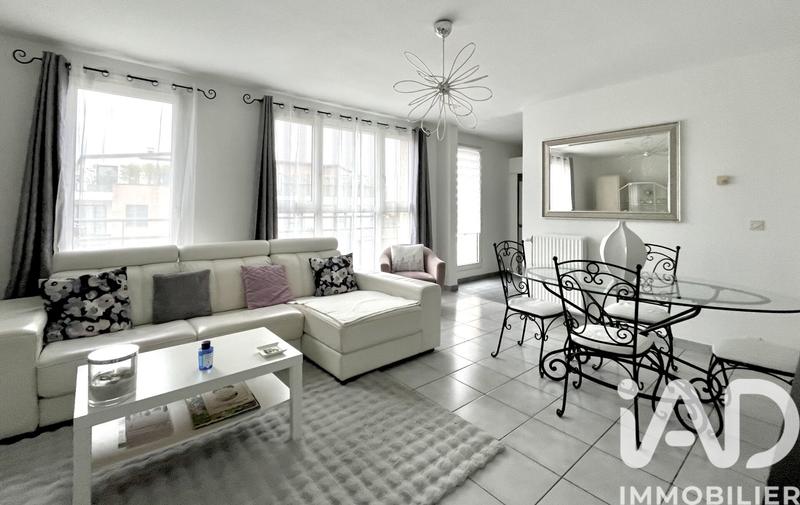 Appartement - 77 m² - 4 pièces