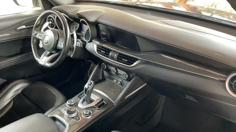 Alfa Romeo Stelvio 2.2 Jtd 210 Q4 Veloce Ti - Automatique Toit ouvrant