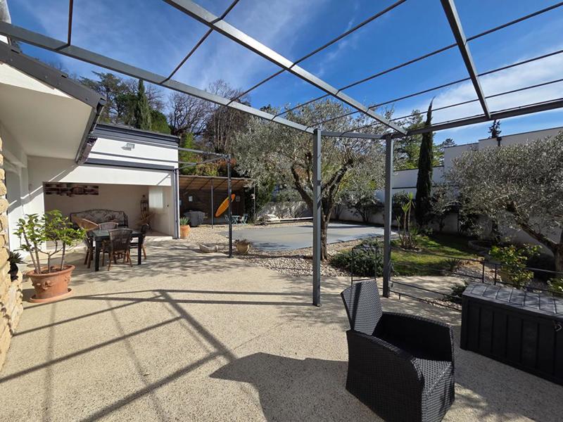 Maison - 110 m² - 4 pièces