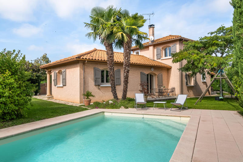 Maison - 157 m² - 6 pièces