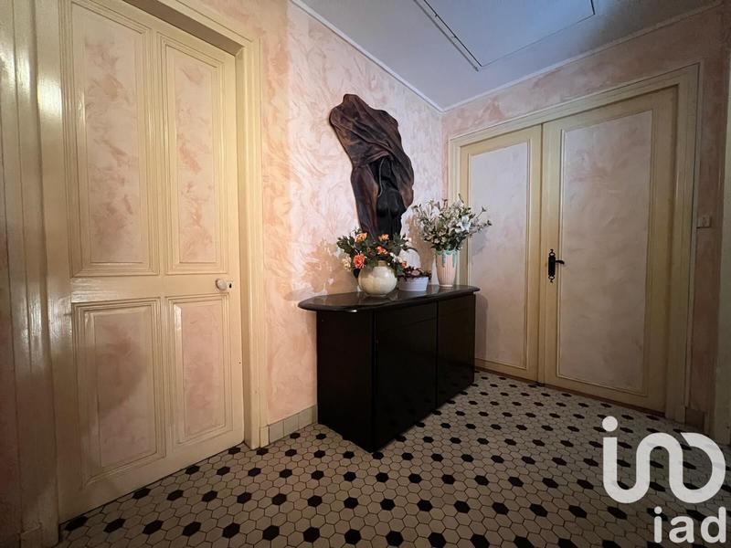 Appartement - 150 m² - 5 pièces