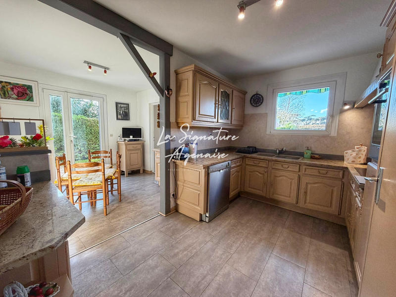 Maison - 114 m² - 6 pièces