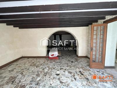 Propriété - 820 m² - 11 pièces